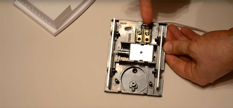 fix door bell in West Little River